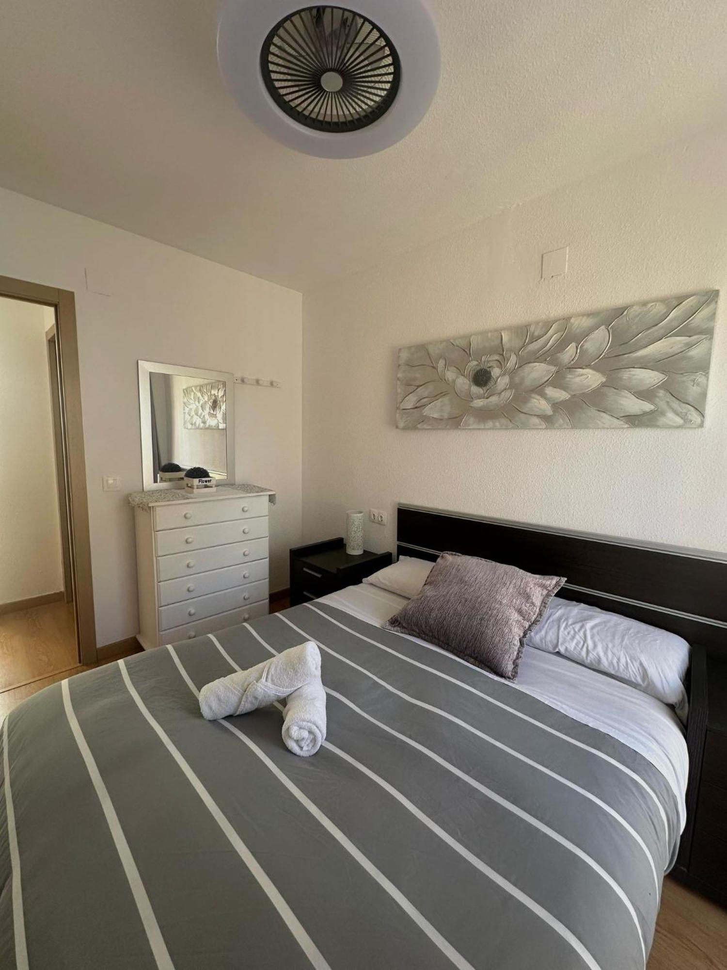 푸에블라 데 파르날스 Duplex, Piscina Y Playa 빌라 외부 사진