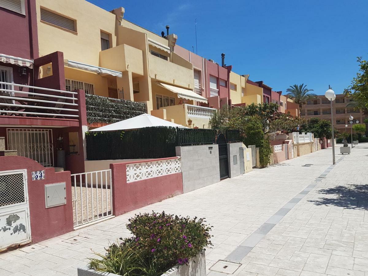 푸에블라 데 파르날스 Duplex, Piscina Y Playa 빌라 외부 사진